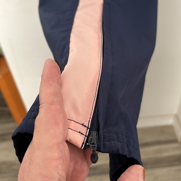 🩷💙NIKE JOGGING PANTS SIZE XL NAVY/PINK GREAT CONDITION! - Picture 4 of 6